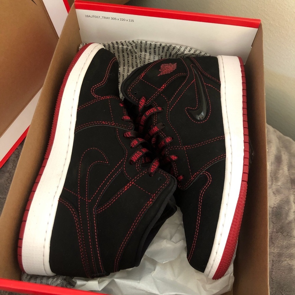 Air Jordan 1 fearless